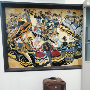 La valise voyage d'abord de Quimper à Nantes (plus que 5000 km)
