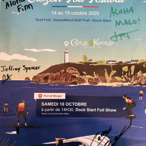 Affiche dédicacée par les sportifs internationaux compétiteurs de foil